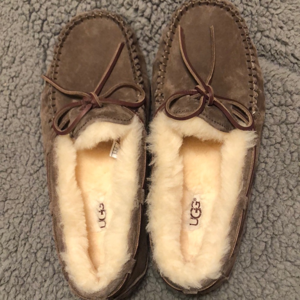 Brand new ugg slippers!